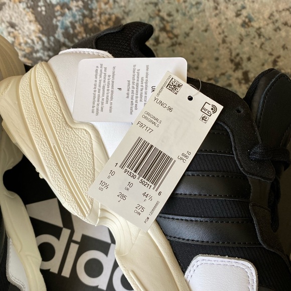 Adidas Young-96 Shoes - Picture 6 of 15